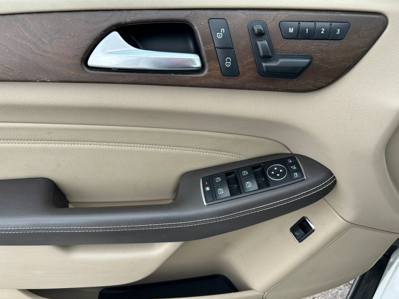 Used 2014 Mercedes-Benz ML 350 4MATIC image 14