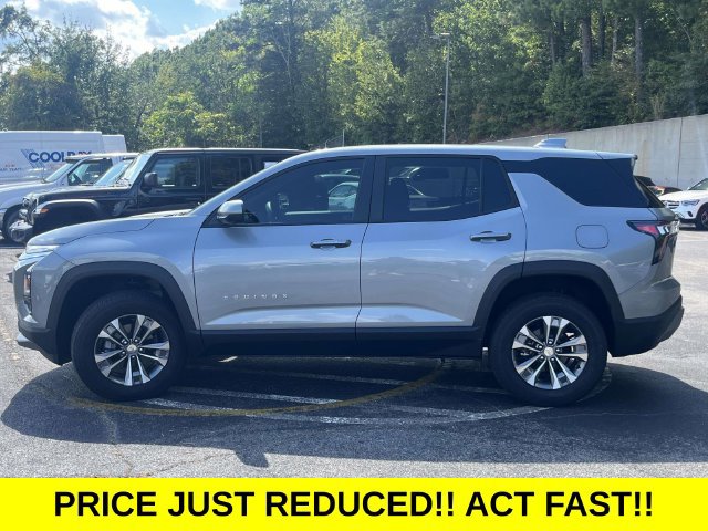 Used 2026 Chevrolet Equinox LT w/ Safety and Technology Package FWD image 7