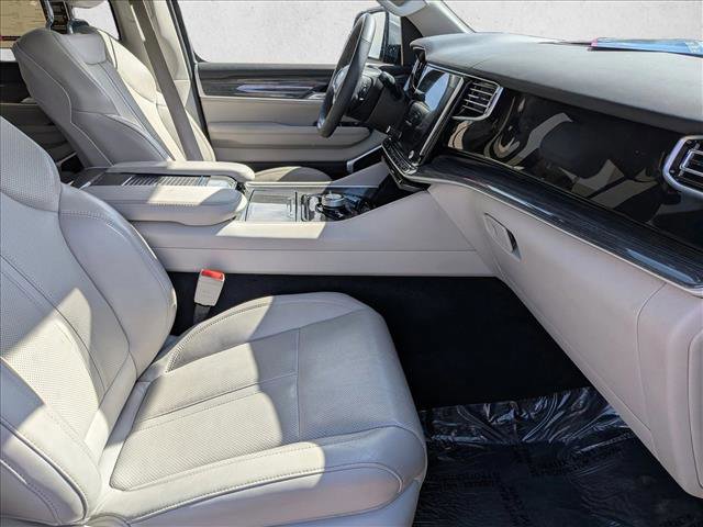 Used 2022 Jeep Wagoneer Series II image 23