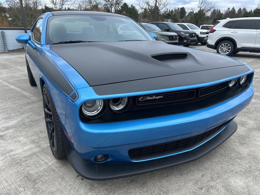 Used 2023 Dodge Challenger R/T w/ T/A Package image 4