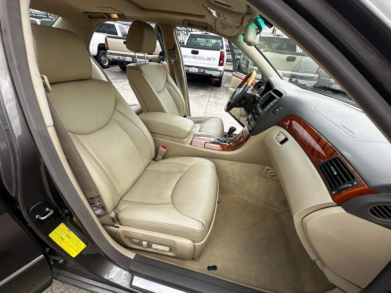 Used 2005 Lexus LS 430 image 54