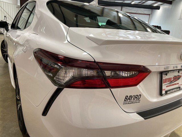 Used 2022 Toyota Camry SE w/ Convenience Package FWD image 24
