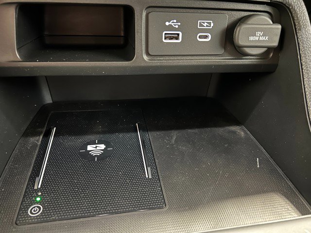 New 2025 Honda Pilot Touring image 22