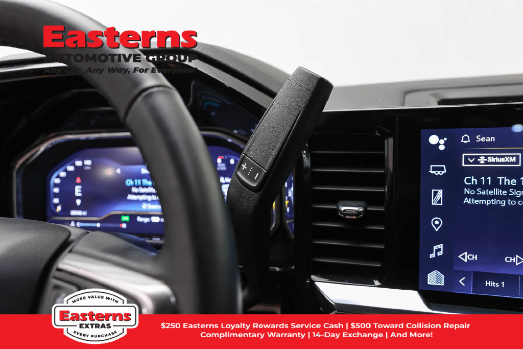 Used 2023 Chevrolet Silverado 1500 LT AWD/4WD image 14