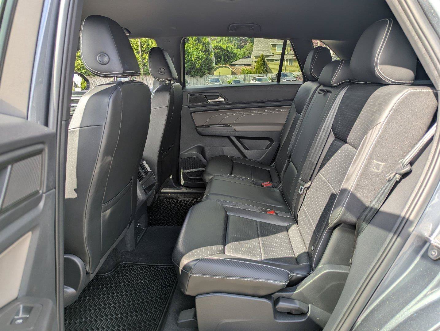 Used 2022 Volkswagen Atlas Cross Sport SE AWD/4WD image 27