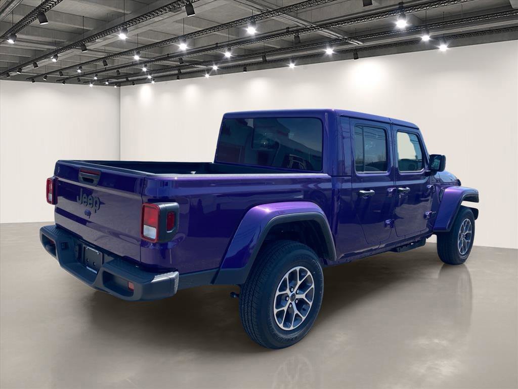 New 2026 Jeep Gladiator Sport AWD/4WD image 4