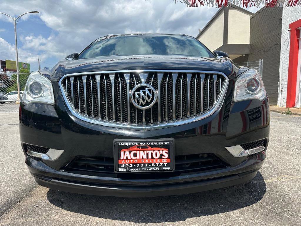 Used 2017 Buick Enclave Leather FWD image 4