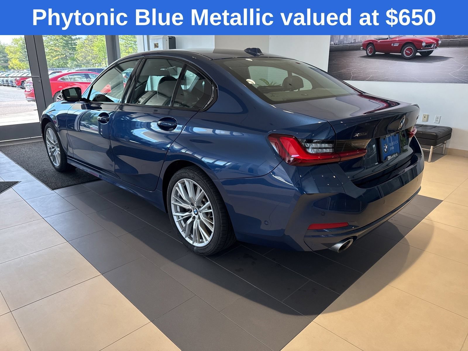 Certified 2023 BMW 330i xDrive Sedan w/ Premium Package AWD/4WD image 5