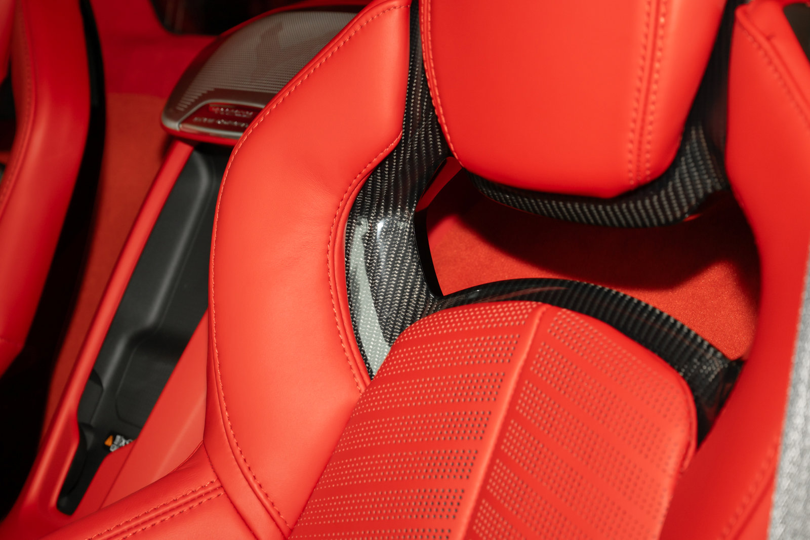 New 2026 Chevrolet Corvette Stingray Premium Cpe w/ Z51 Performance Package image 21