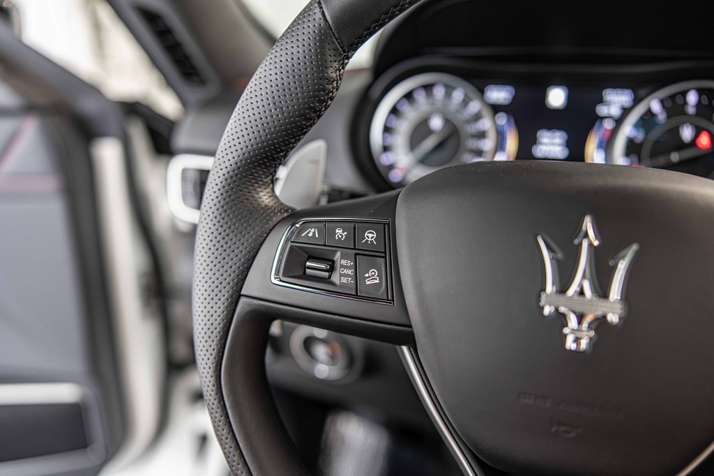 Used 2024 Maserati Levante Modena Ultima image 25