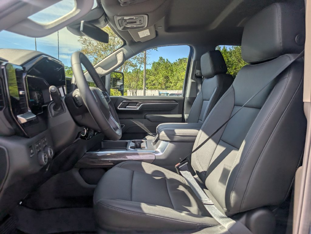 New 2026 Chevrolet Silverado 2500 LTZ w/ Trail Boss Package AWD/4WD image 13