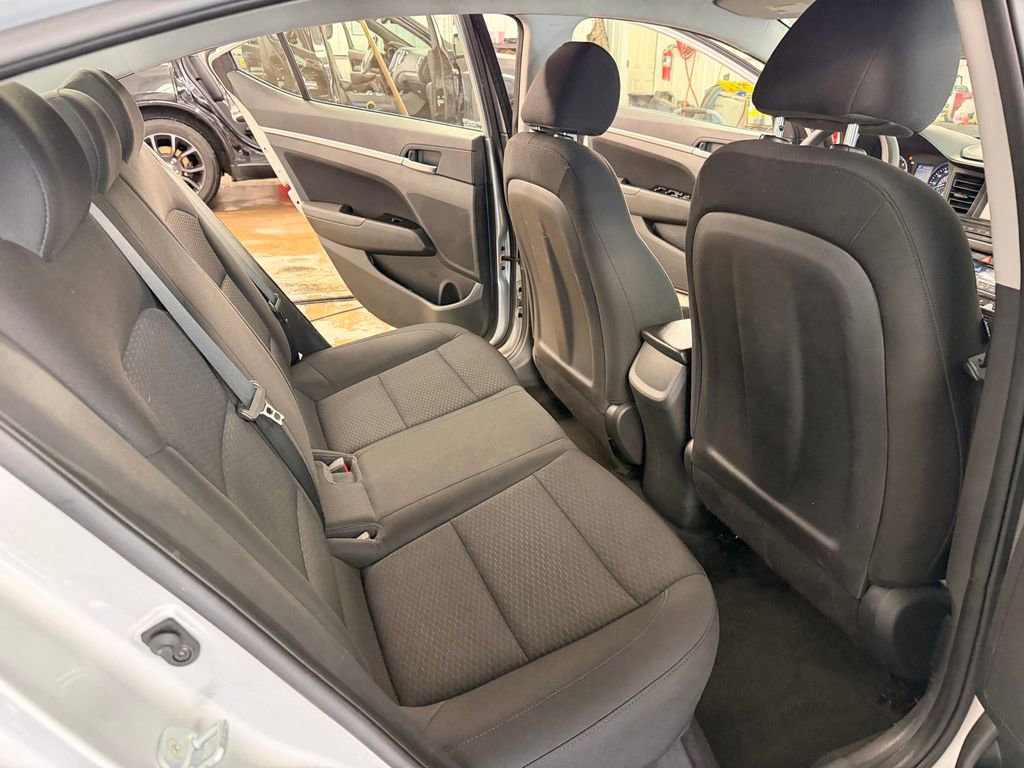 Used 2020 Hyundai Elantra SEL w/ Cargo Package (C1) image 28