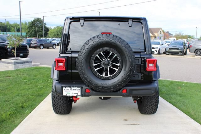 New 2027 Jeep Wrangler Unlimited Rubicon AWD/4WD image 35