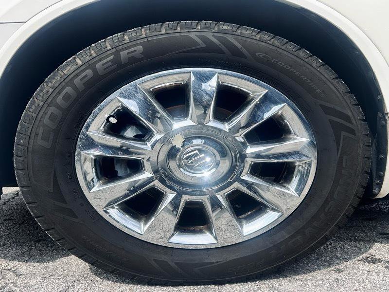 Used 2014 Buick Enclave Leather w/ Trailering Provision Package FWD image 18
