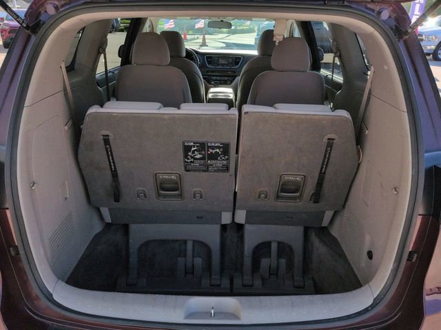Used 2016 Kia Sedona LX w/ Option Group 020 image 13