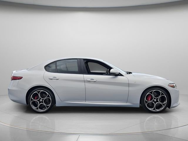 Used 2023 Alfa Romeo Giulia Ti w/ Active Assist Plus Package RWD image 4