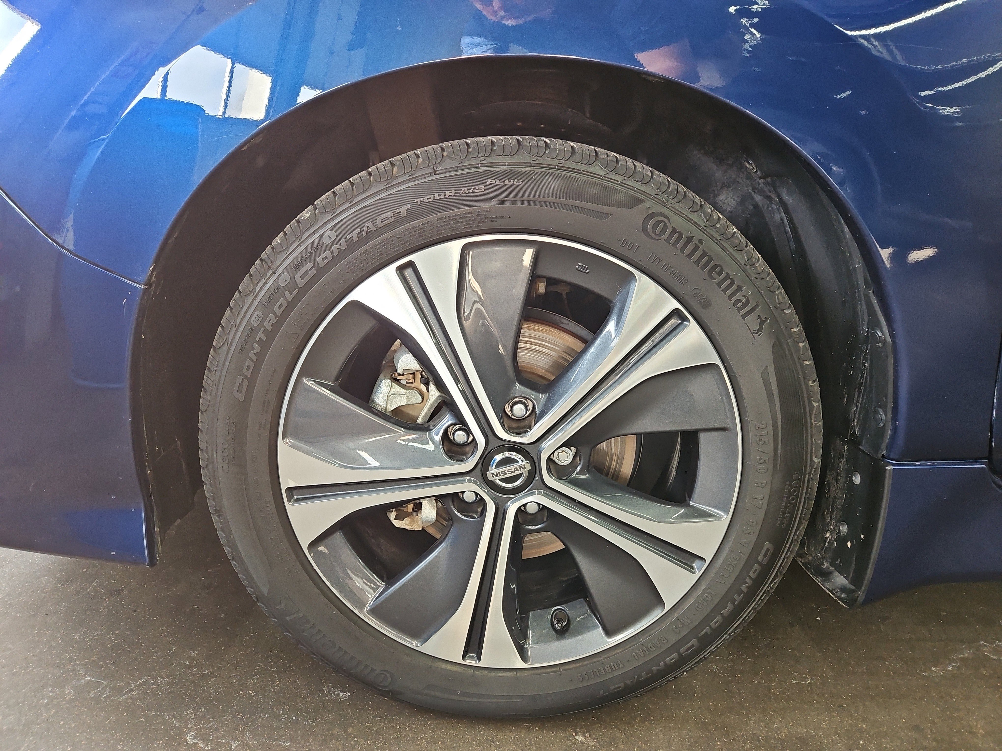 Used 2020 Nissan Leaf SV w/ SV Technology Package image 19