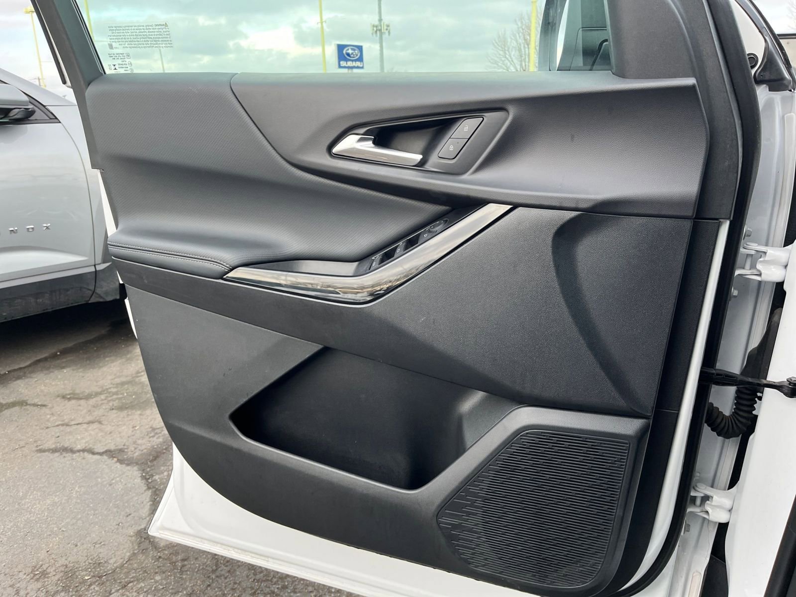 Used 2025 Chevrolet Equinox LT image 21