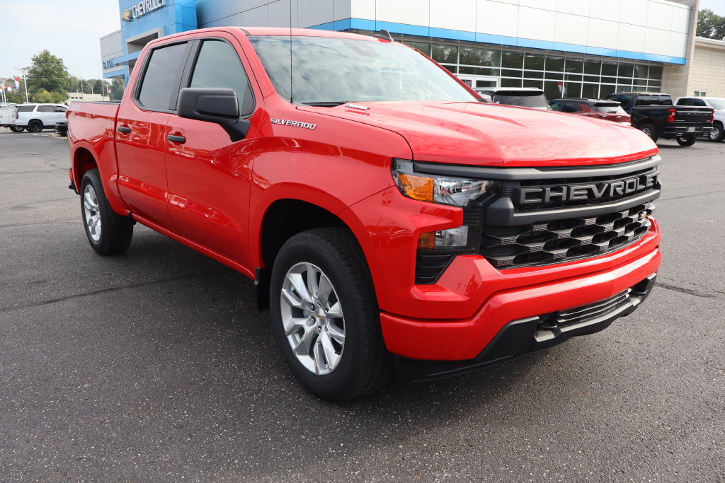 New 2026 Chevrolet Silverado 1500 Custom AWD/4WD image 2