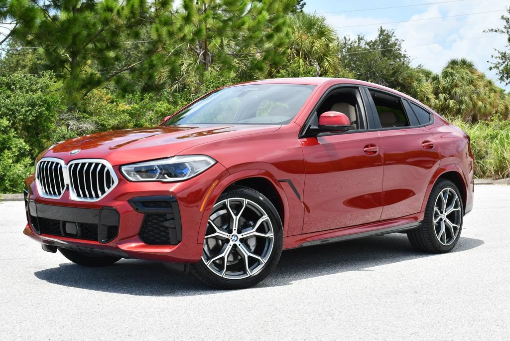 Used 2022 BMW X6 xDrive40i w/ Executive Package AWD/4WD image 23