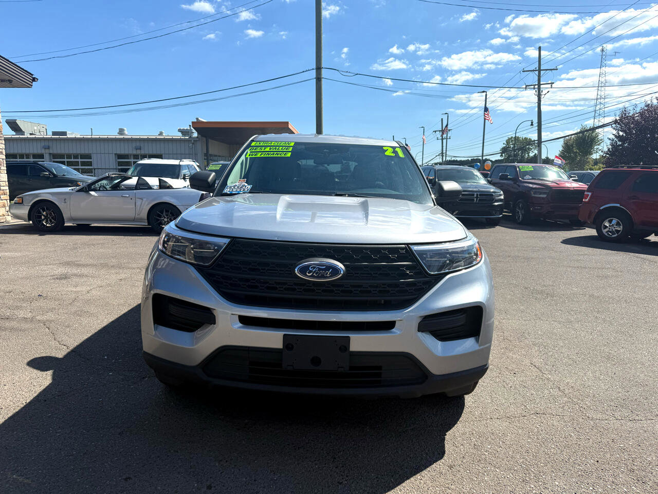 Used 2021 Ford Explorer 4WD image 2