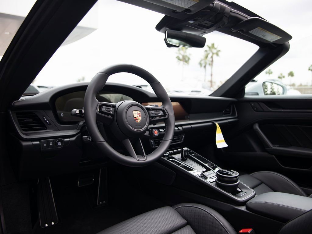 New 2026 Porsche 911 Targa 4 GTS image 4