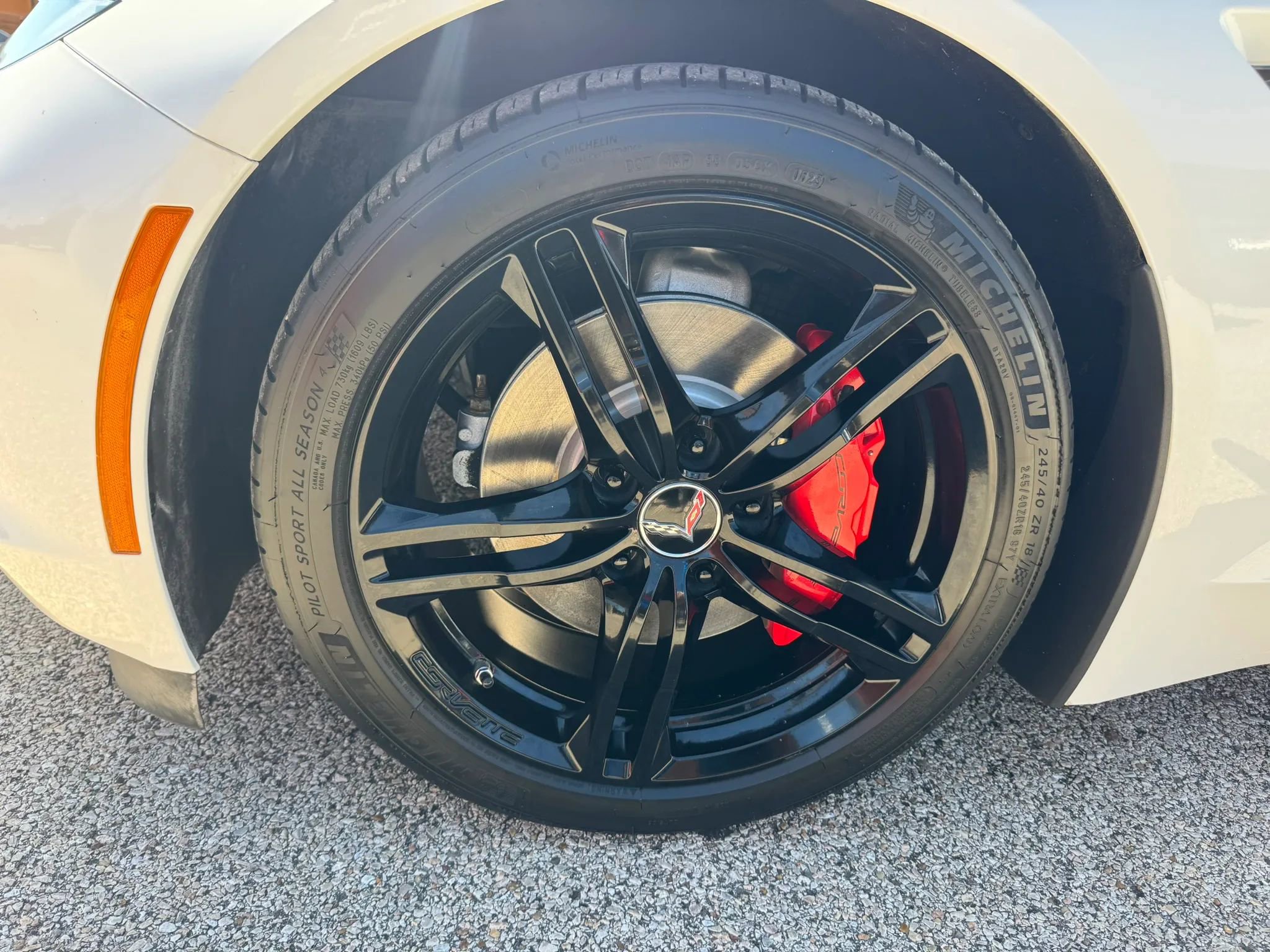 Used 2016 Chevrolet Corvette Stingray Coupe w/ 2LT Preferred Equipment Group RWD image 13