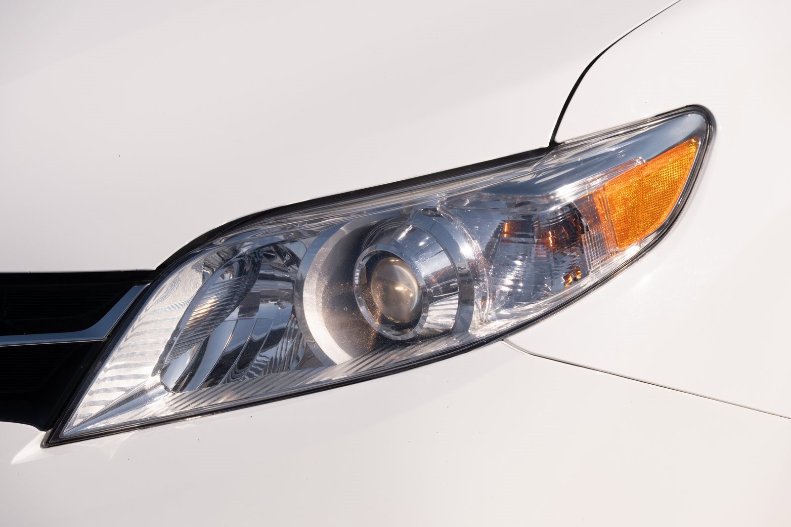 Used 2020 Toyota Sienna LE image 22