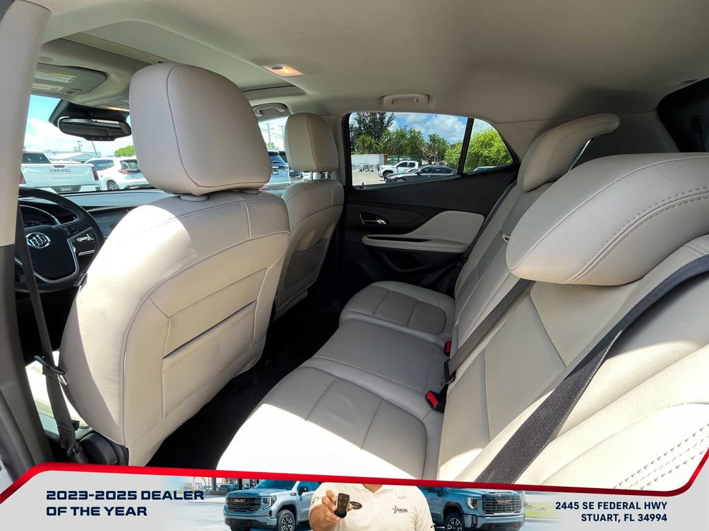 Used 2019 Buick Encore Essence w/ Experience Buick Package FWD image 12