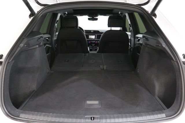 Used 2020 Audi Q3 2.0T Premium AWD/4WD image 35