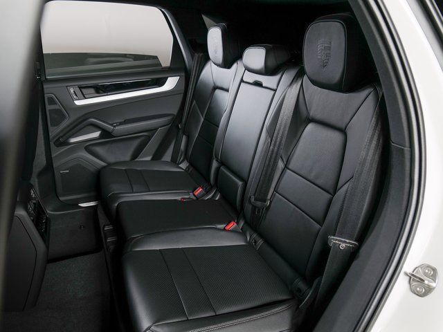New 2026 Porsche Cayenne AWD/4WD image 13
