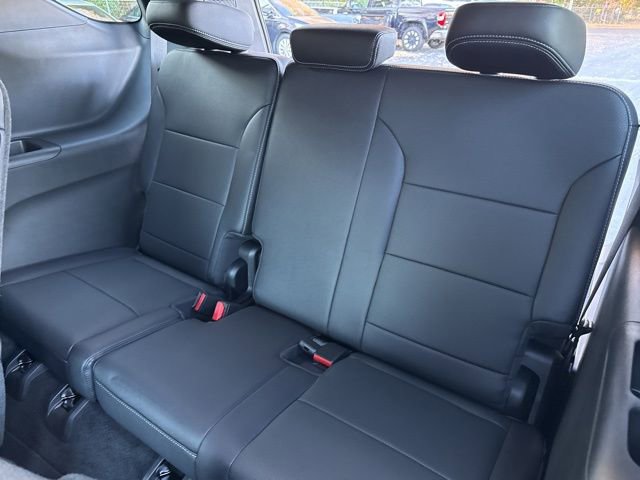 Used 2026 Chevrolet Traverse LT w/ Enhanced Driving Package image 24