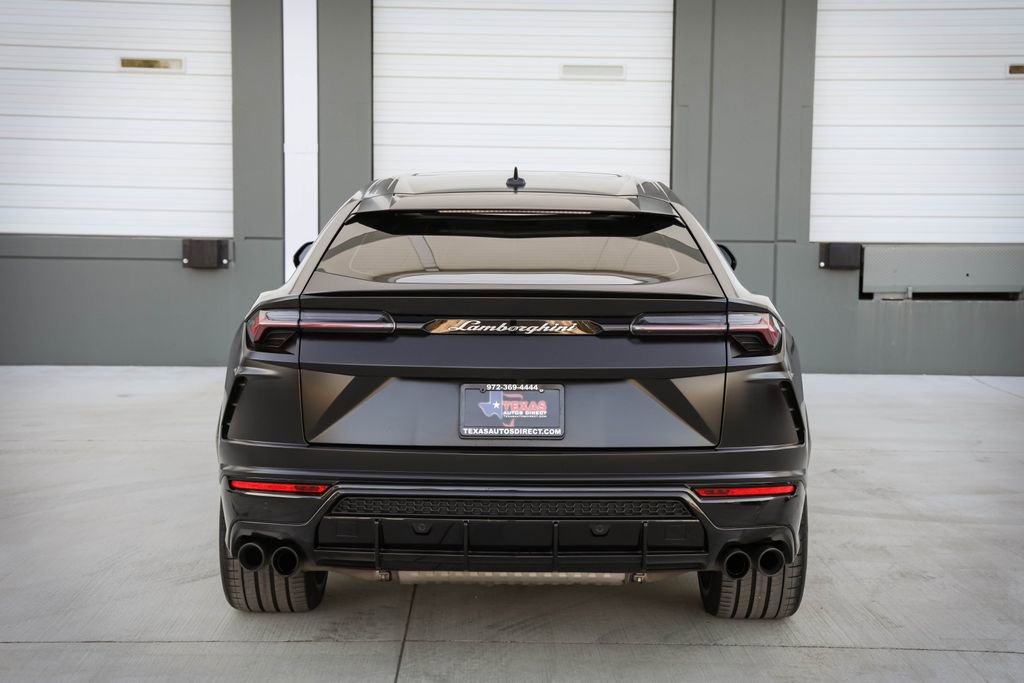 Used 2022 Lamborghini Urus image 6