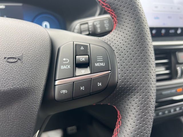 Certified 2023 Ford Escape ST-Line Elite image 11