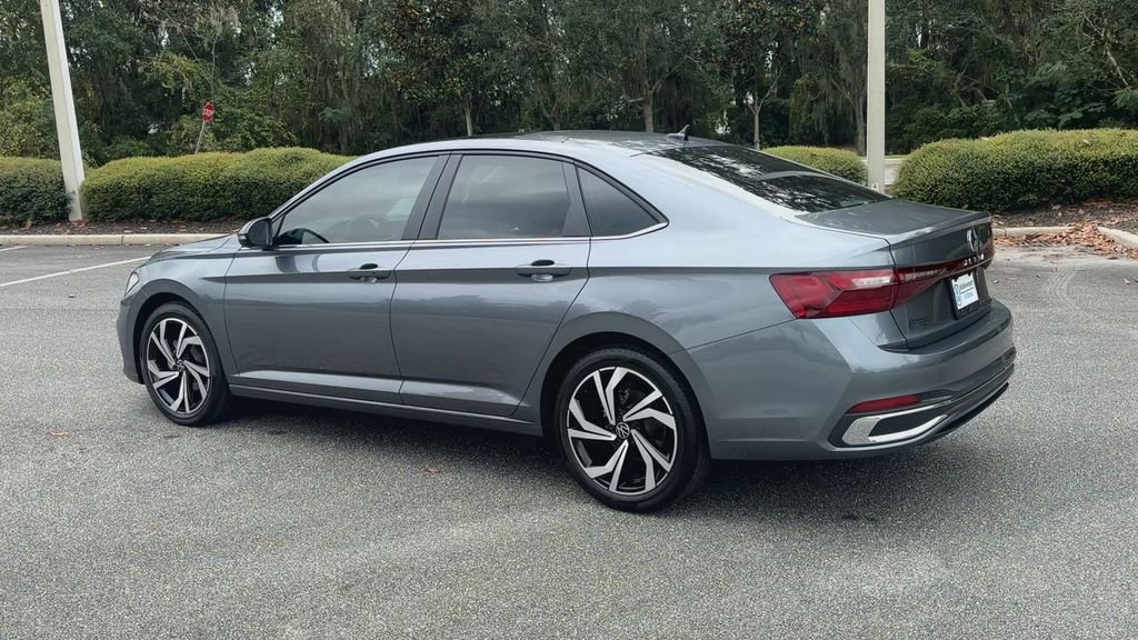 New 2026 Volkswagen Jetta SEL image 6