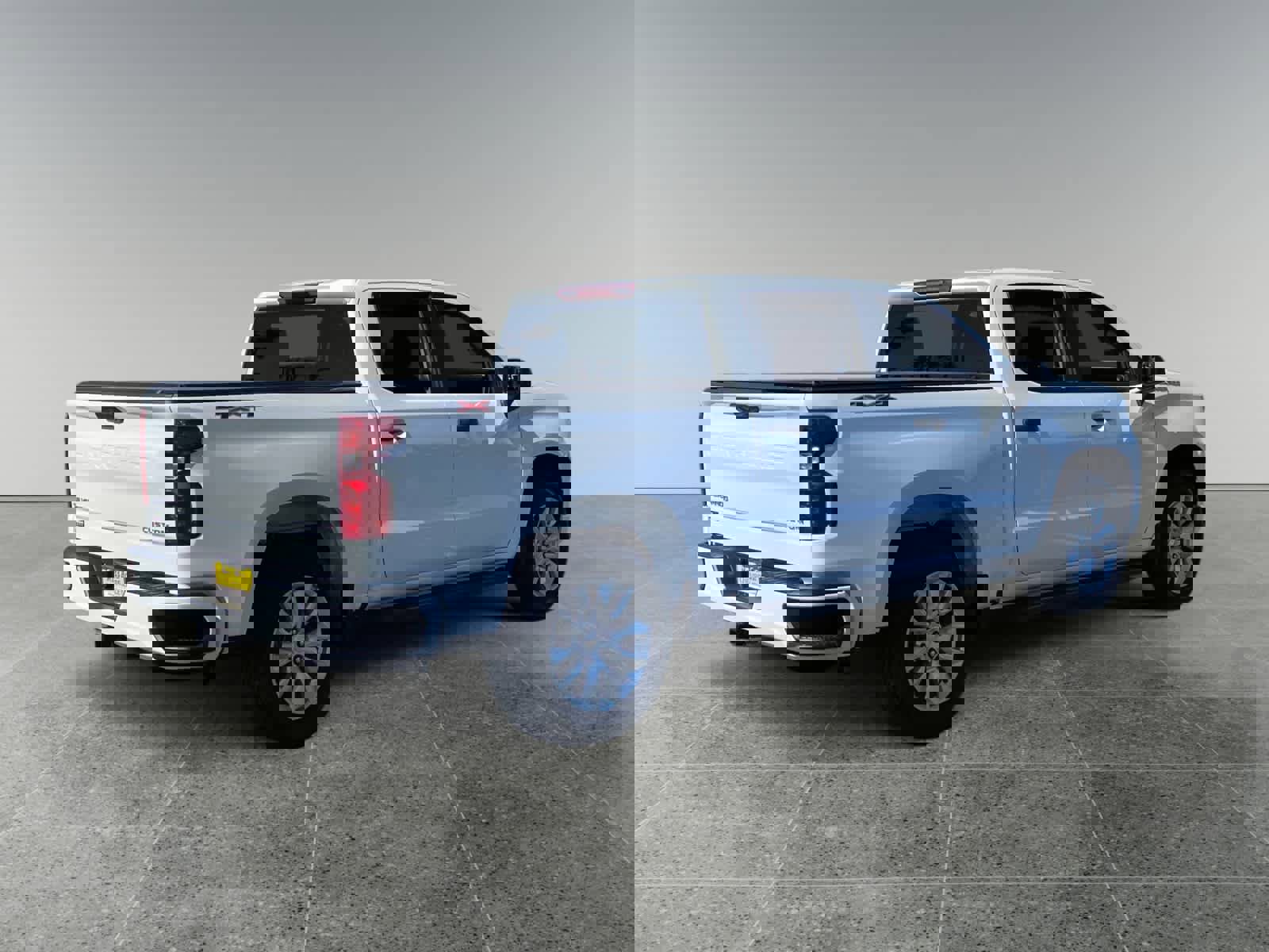 Used 2025 Chevrolet Silverado 1500 Custom image 5