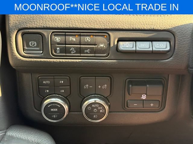 Used 2023 GMC Yukon Denali w/ Denali Reserve Package AWD/4WD image 39
