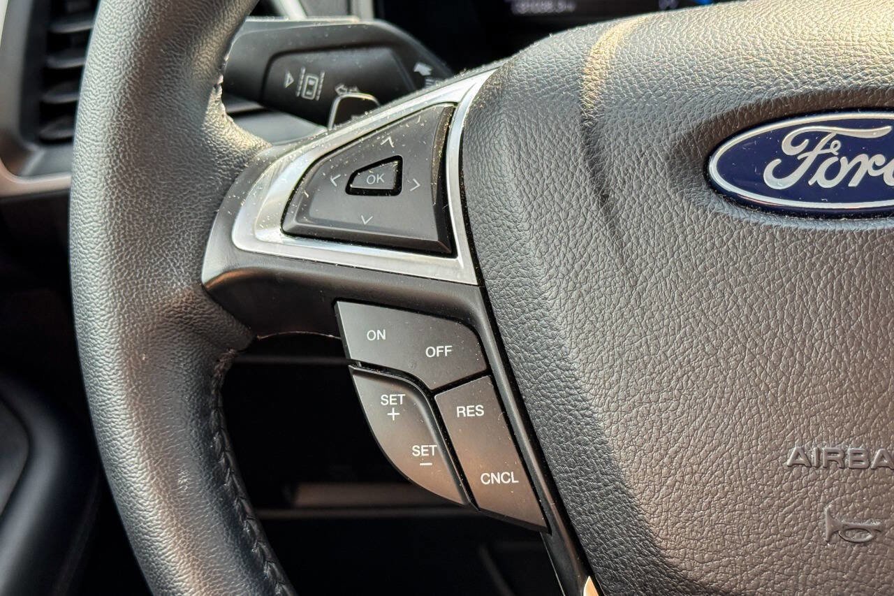 Used 2024 Ford Edge SEL w/ Convenience Package AWD/4WD image 27