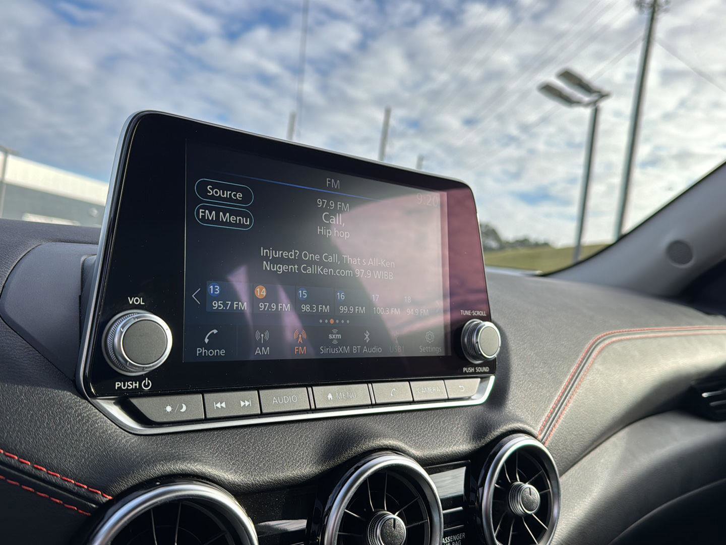 Used 2024 Nissan Sentra SR image 21