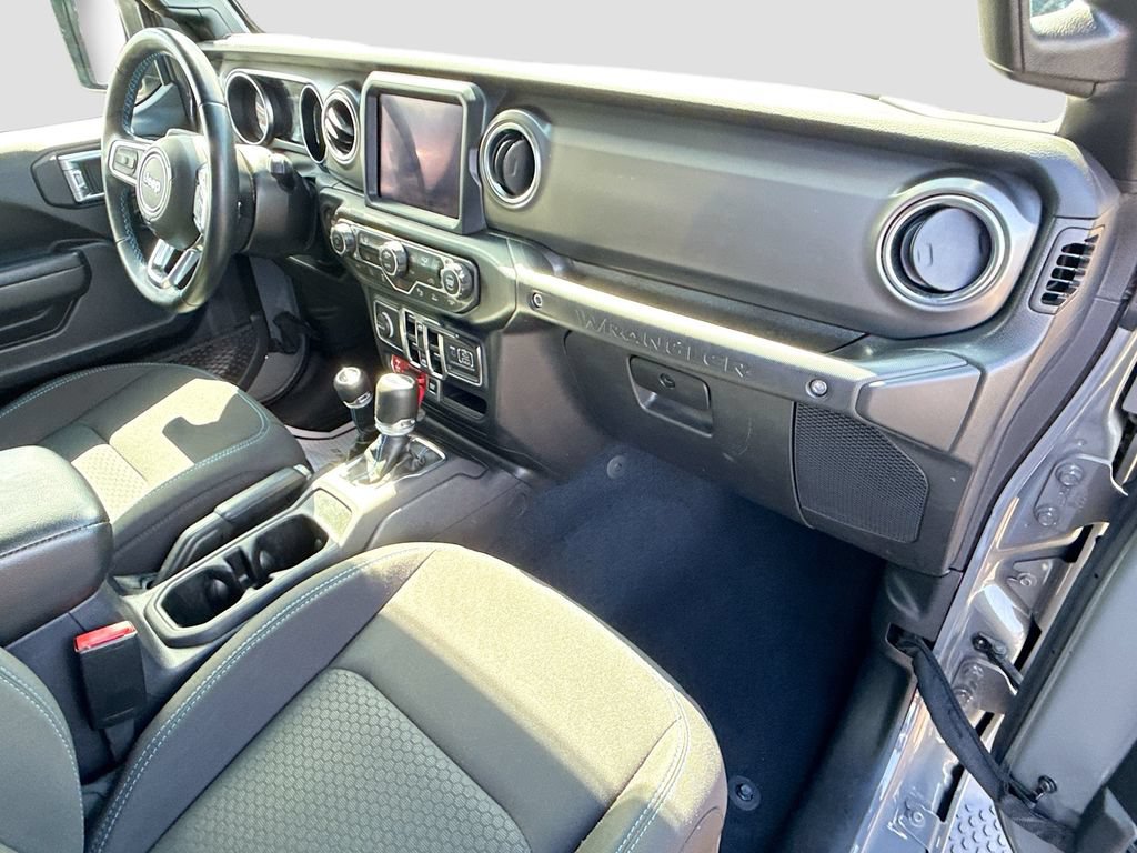 Used 2022 Jeep Wrangler Unlimited Rubicon 4xe w/ Safety Group AWD/4WD image 34