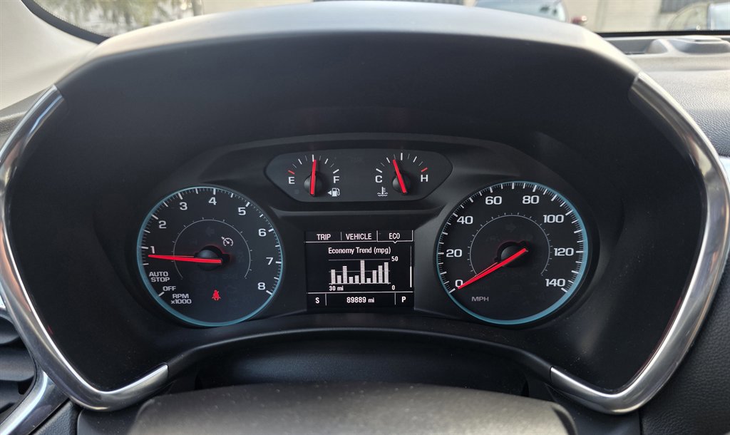 Used 2018 Chevrolet Equinox LT image 22