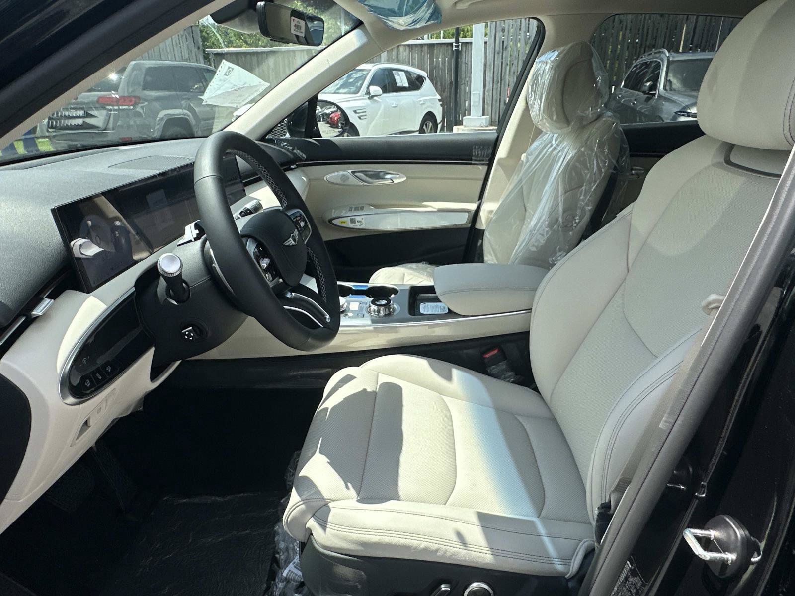 New 2027 Genesis GV70 2.5T Select AWD/4WD image 23