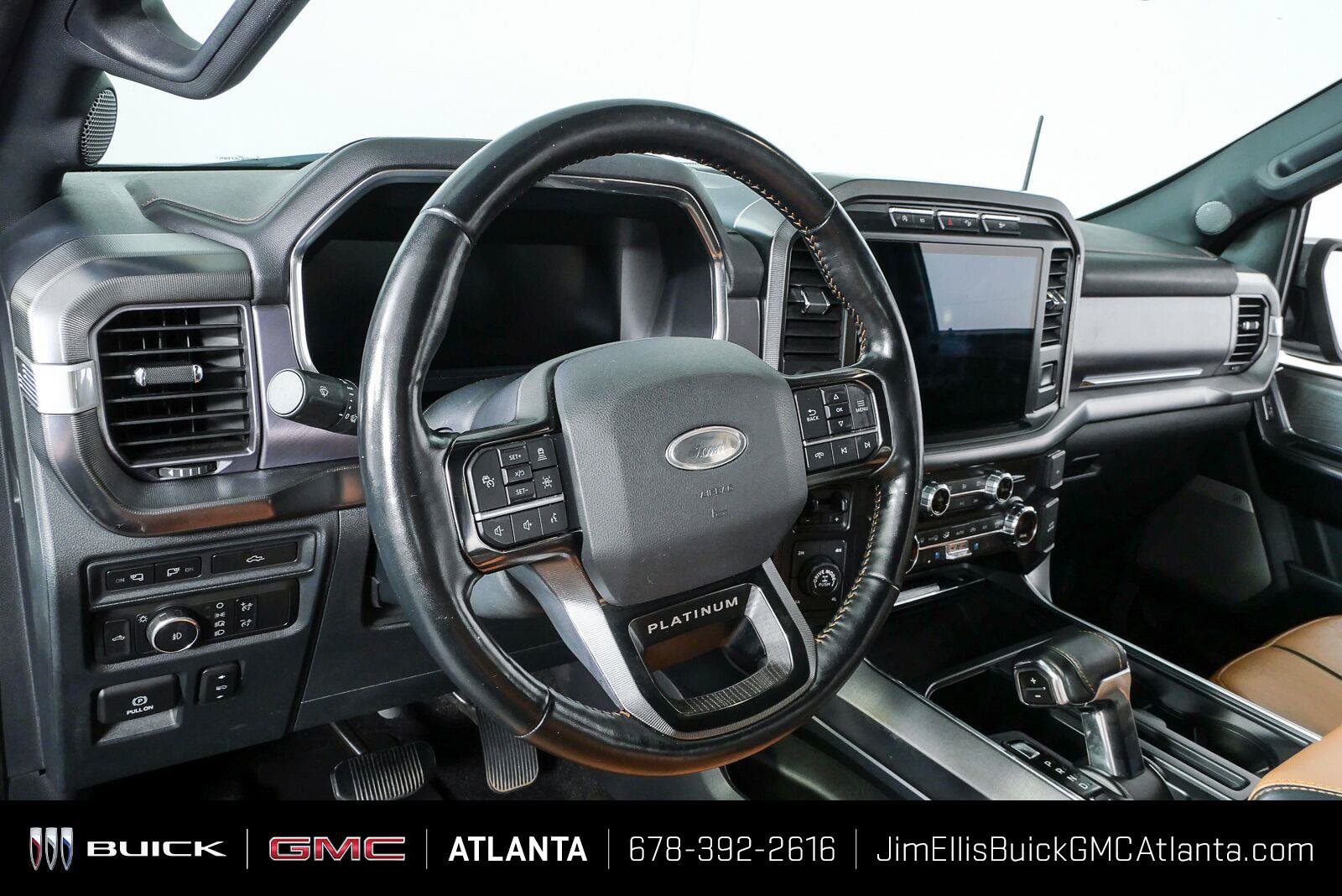Used 2021 Ford F150 Platinum w/ FX4 Off-Road Package AWD/4WD image 4