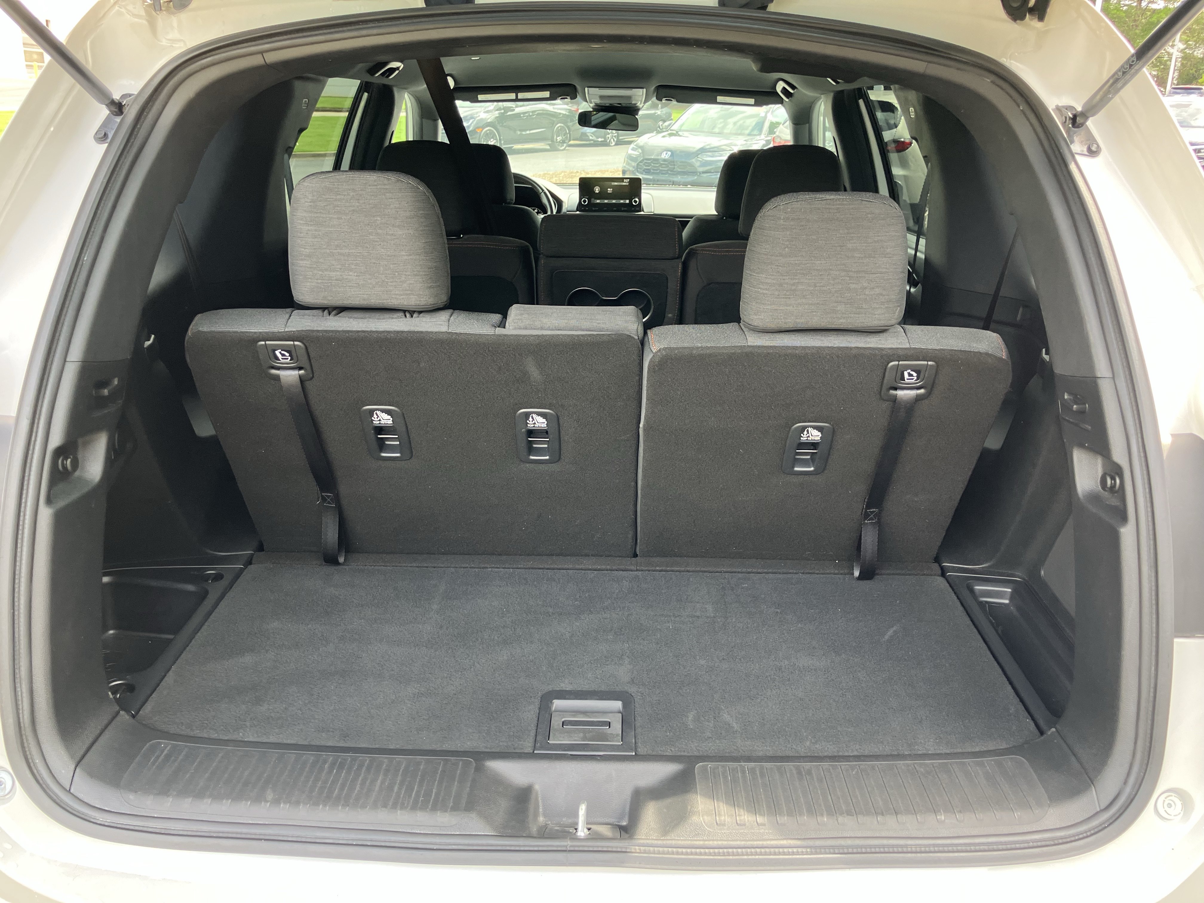 Certified 2025 Honda Pilot Sport image 34