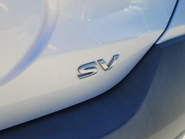 Used 2018 Nissan Kicks SV FWD image 9