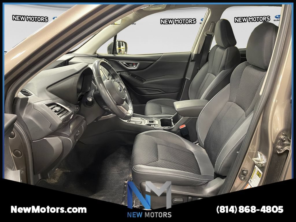 Used 2020 Subaru Forester Premium AWD/4WD image 9