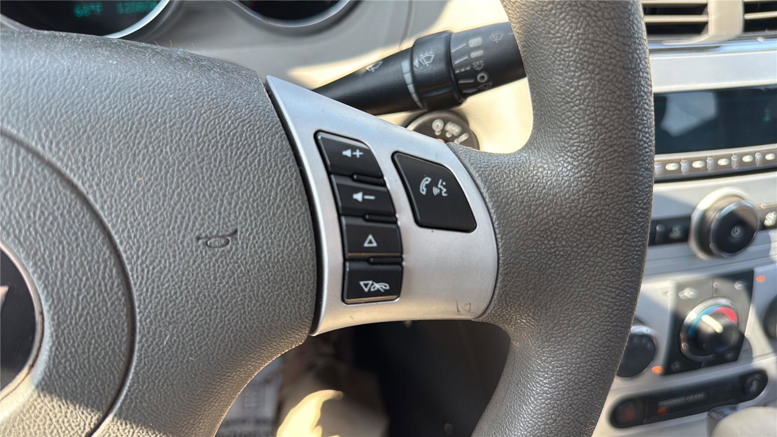 Used 2012 Chevrolet Malibu LS w/ LS Uplevel Package image 7