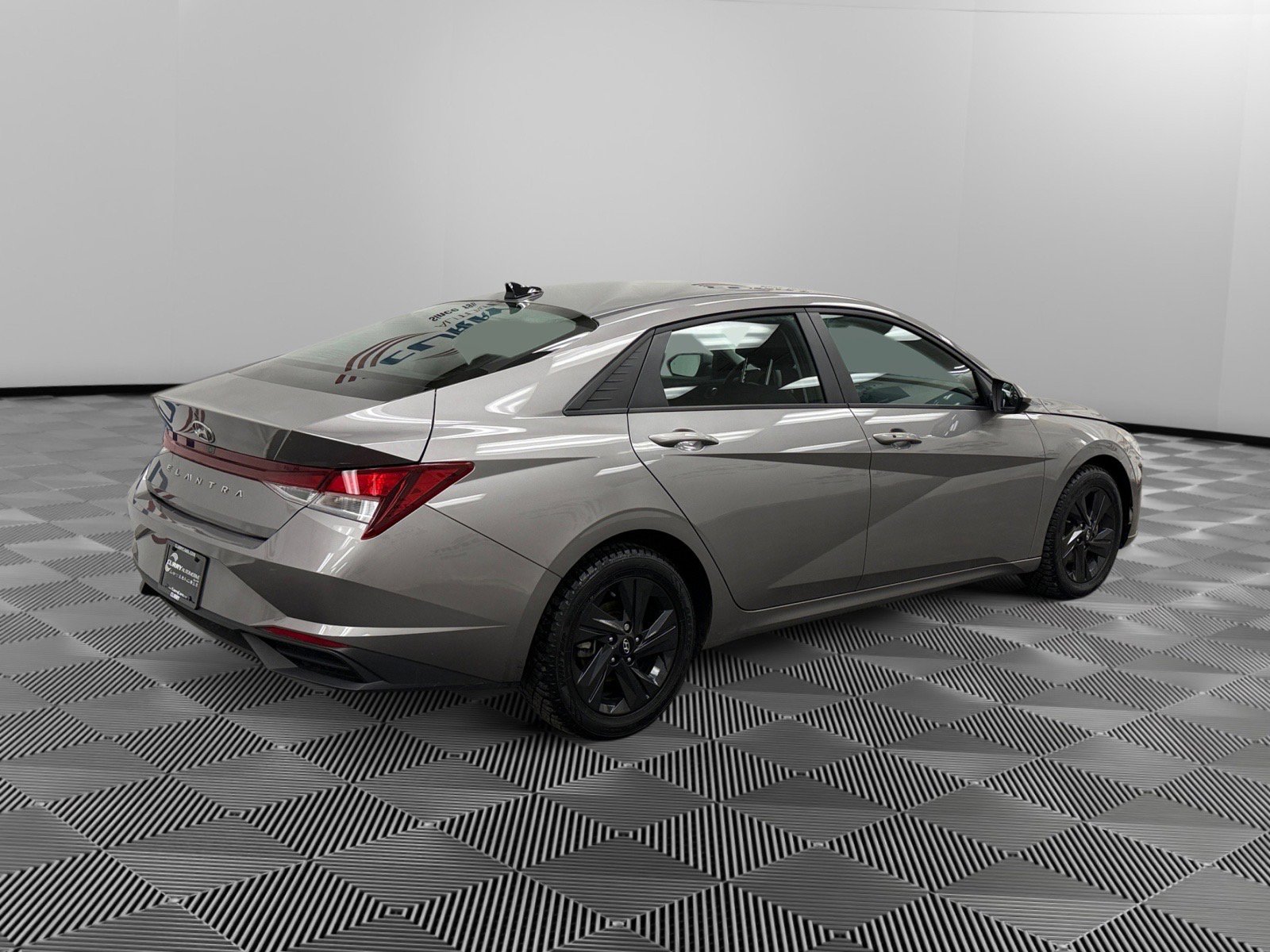 Certified 2023 Hyundai Elantra SEL image 5