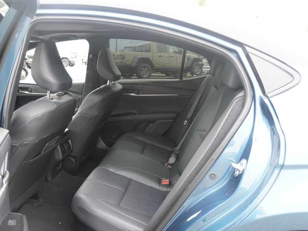 Used 2025 Toyota Camry XSE w/ Premium Plus Package image 20