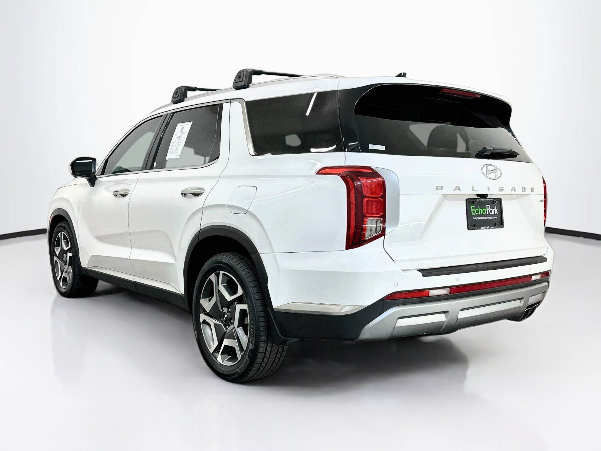 Used 2023 Hyundai Palisade Limited AWD/4WD image 5